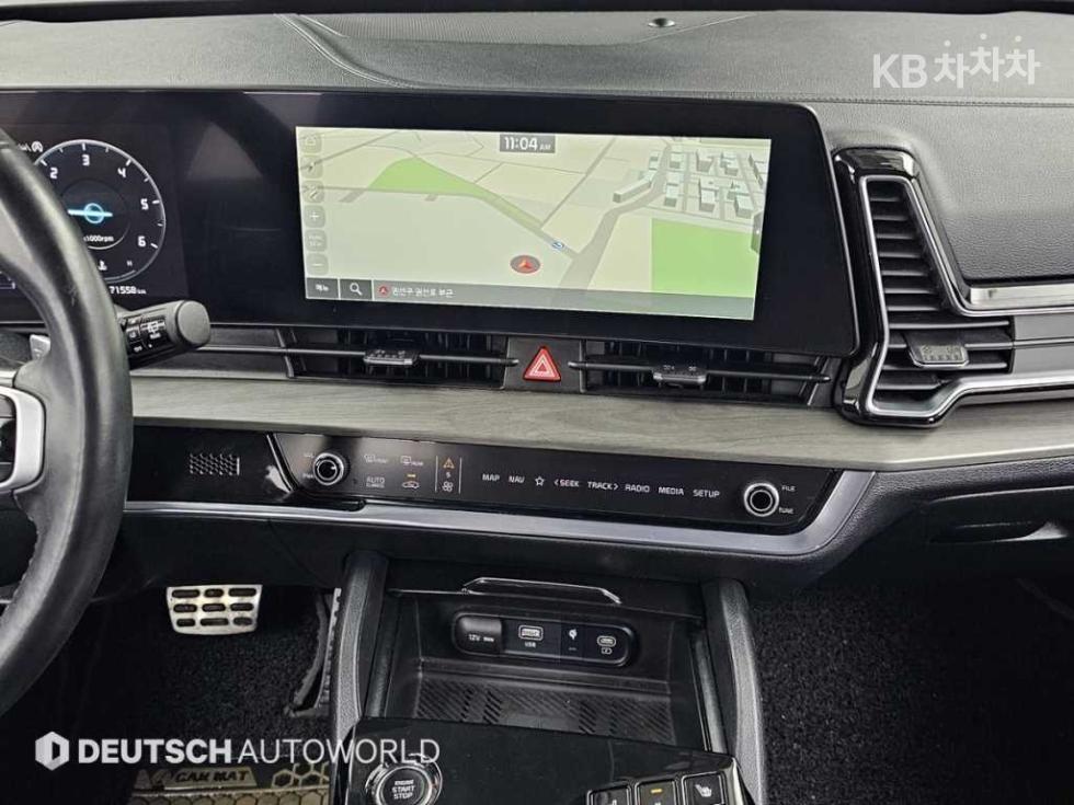 2022 - kia sportage