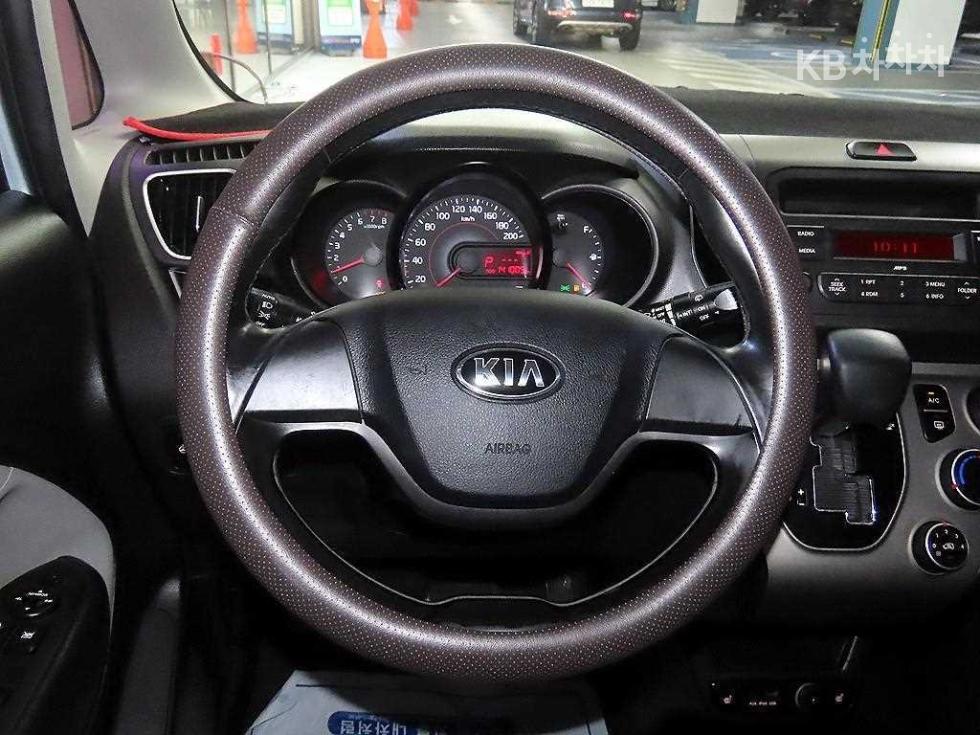 2013 - kia ray