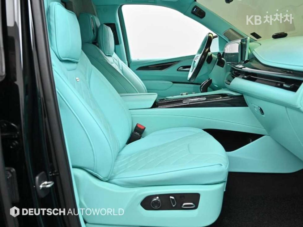 Cadillac Escalade — miniaturë 10