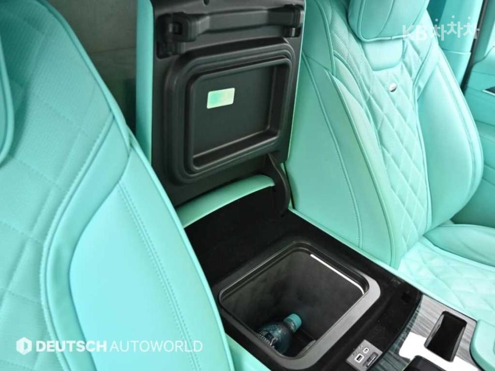 Cadillac Escalade — miniaturë 16