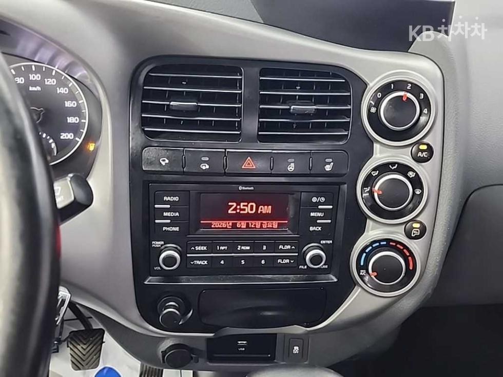 2020 - kia bongo iii