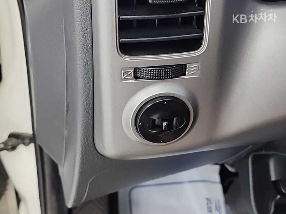 2020 - kia bongo iii