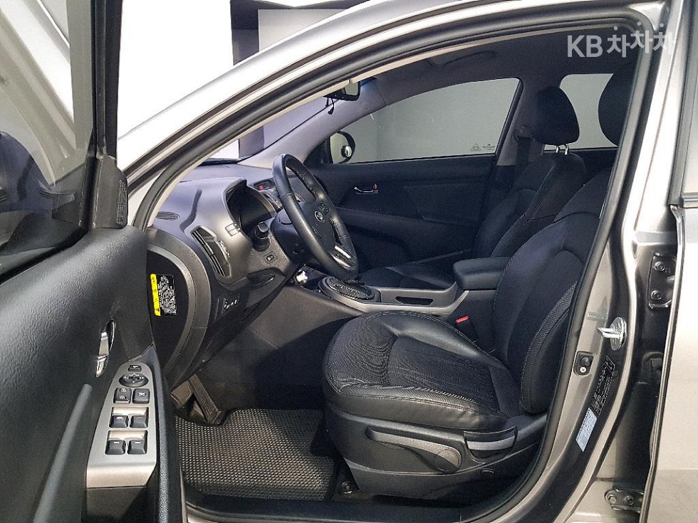 2014 - kia sportage