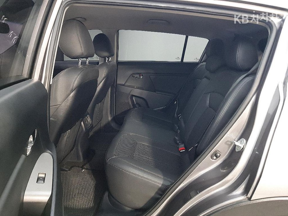 2014 - kia sportage