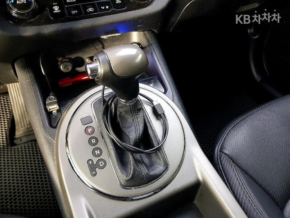 2014 - kia sportage