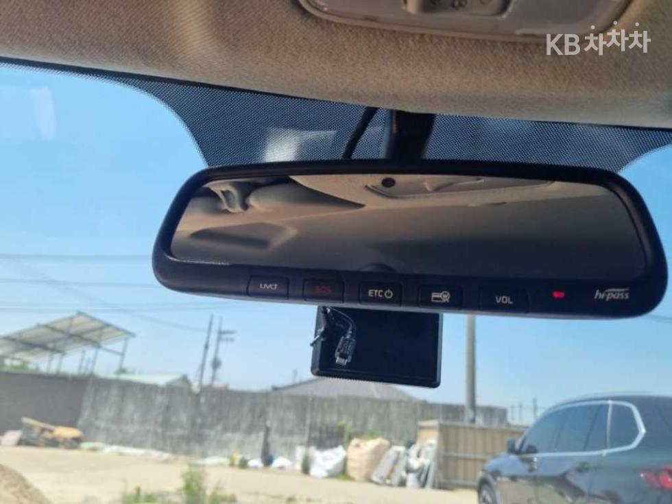2021 - kia morning