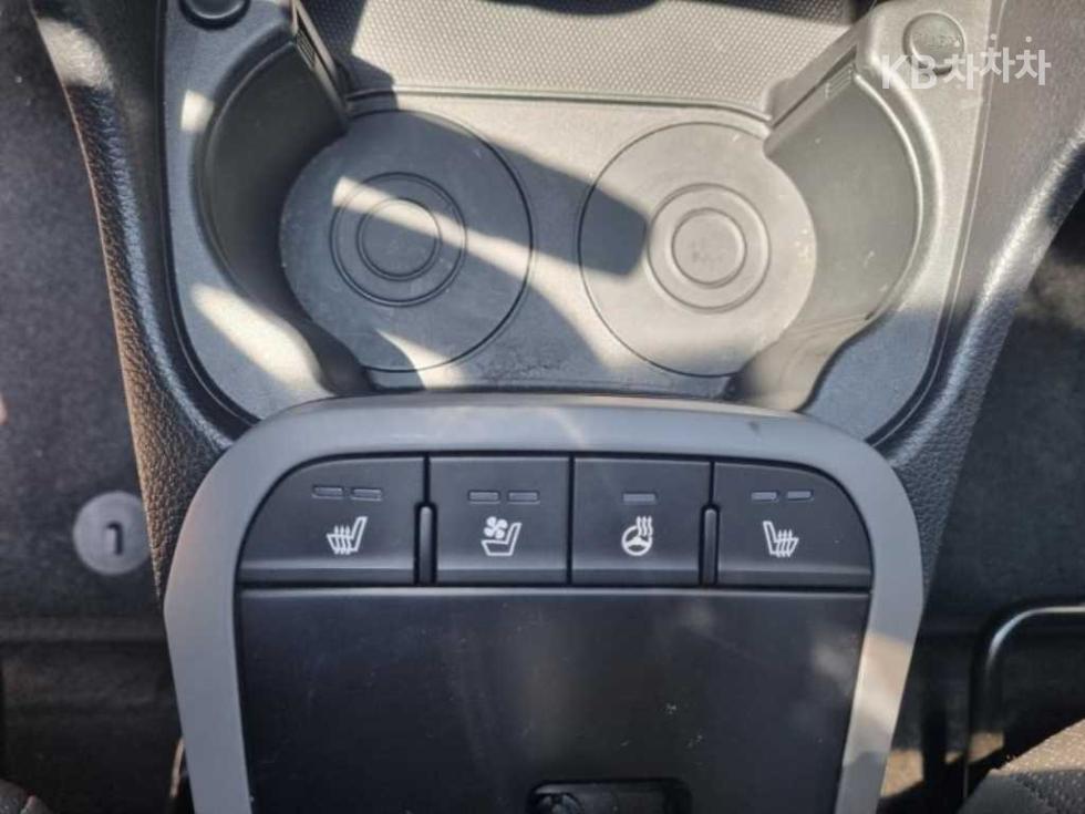 2021 - kia morning