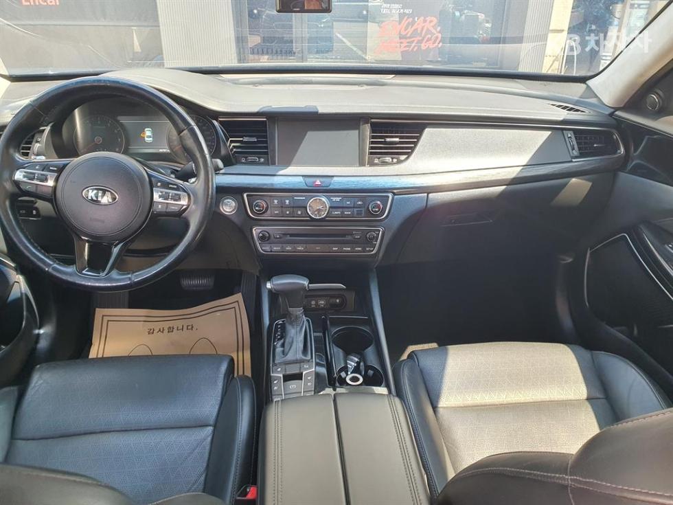 2016 - kia k7
