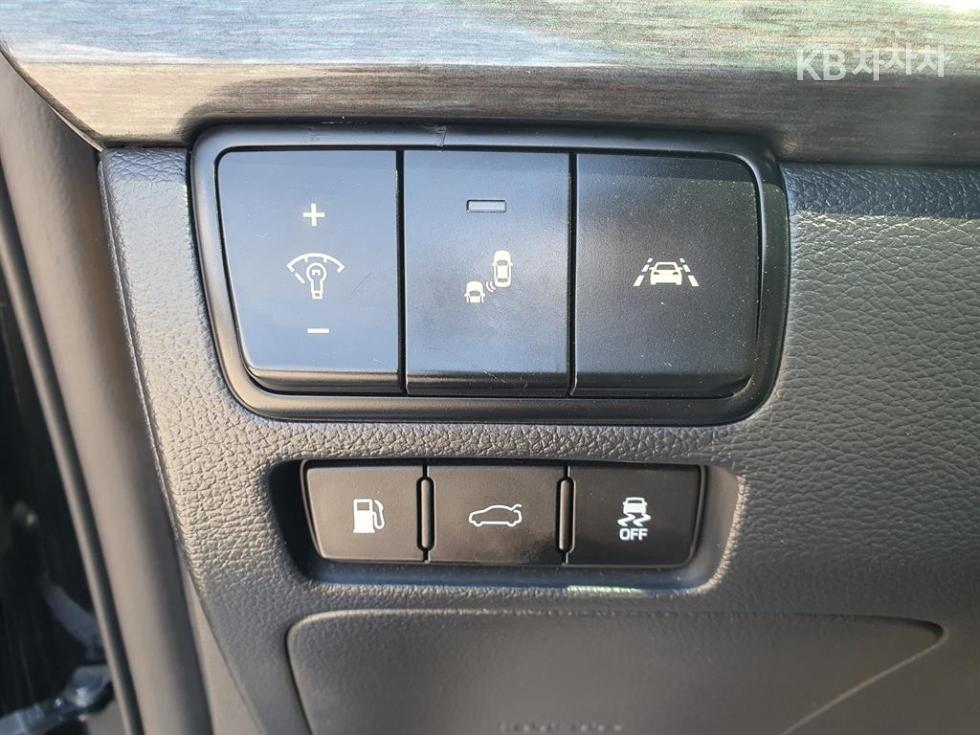 2016 - kia k7