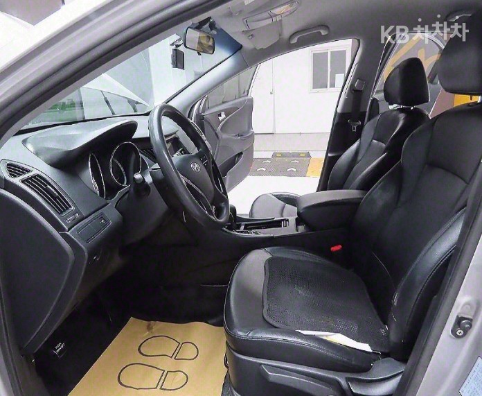 Hyundai Sonata — miniaturë 14