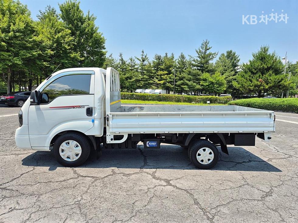 2017 - kia bongo iii