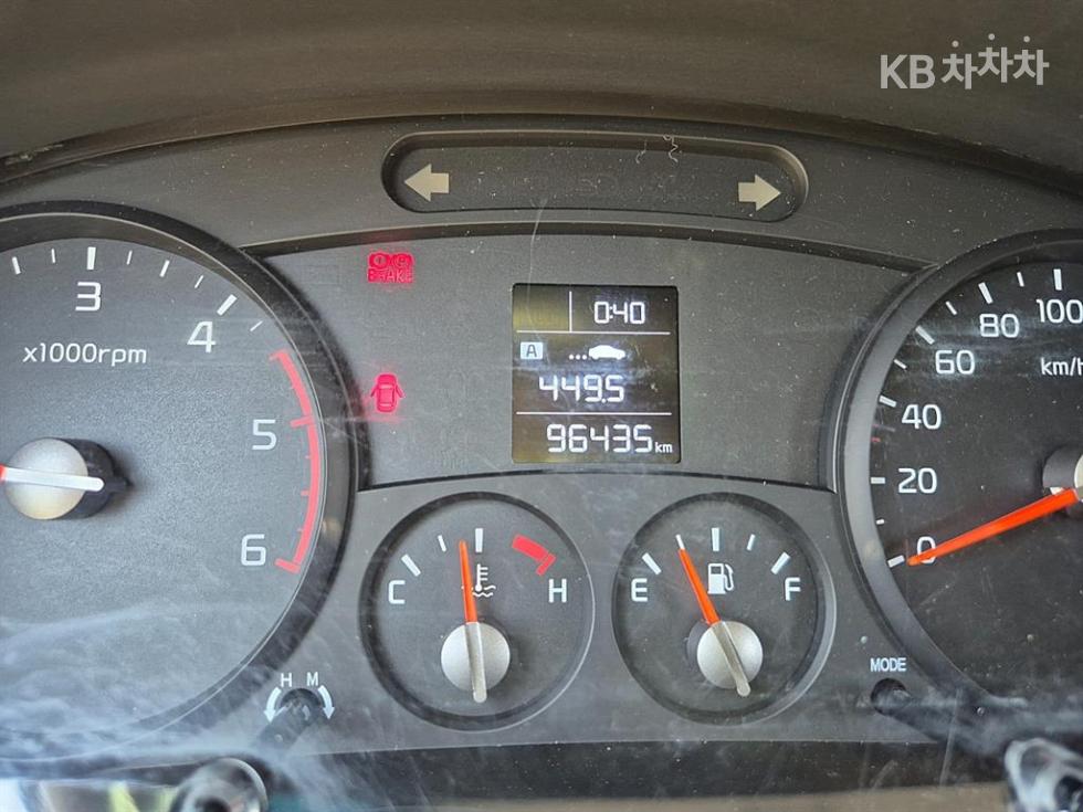 2017 - kia bongo iii