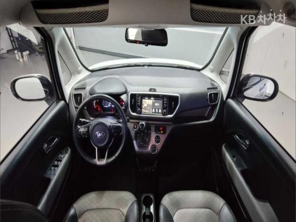 2018 - kia ray
