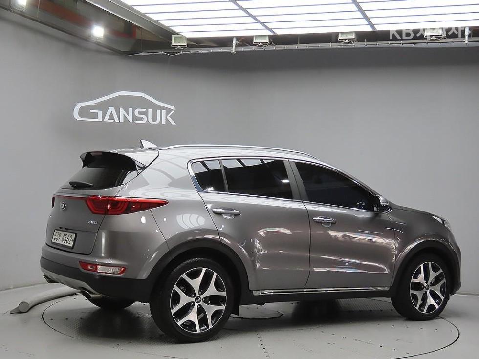 2018 - kia sportage