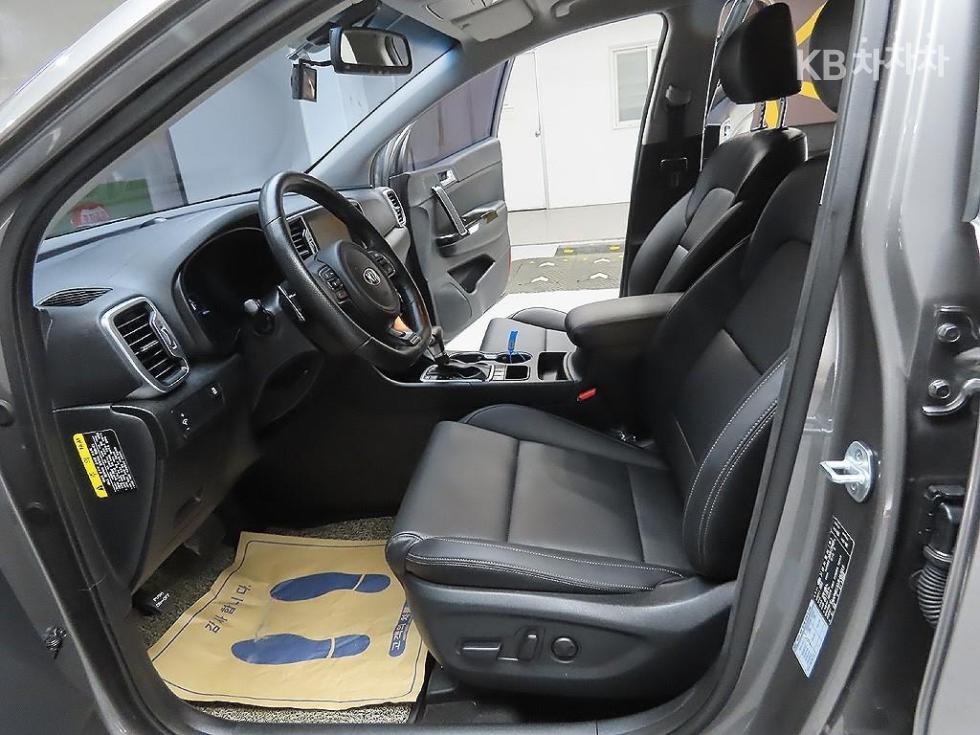 2018 - kia sportage