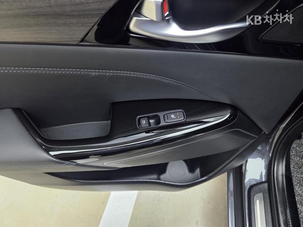 2020 - kia k7