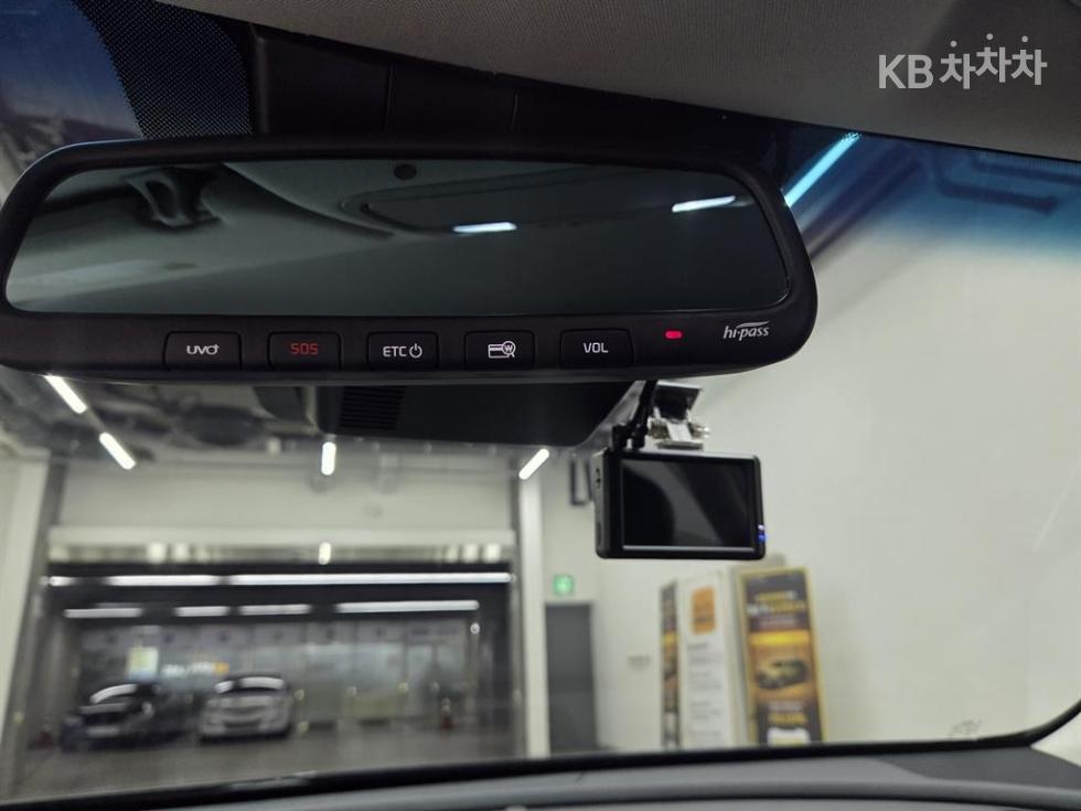 2020 - kia k7