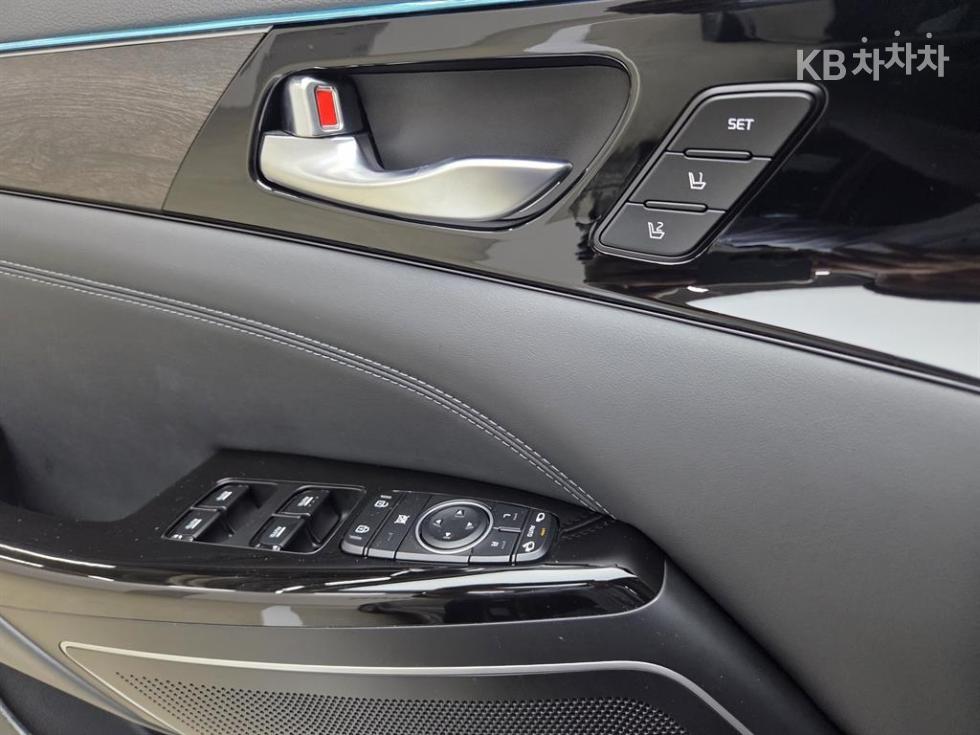 2020 - kia k7