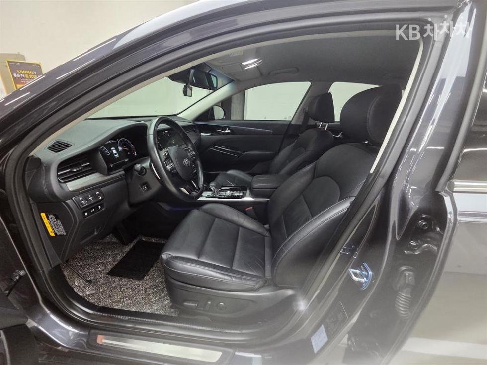 2020 - kia k7