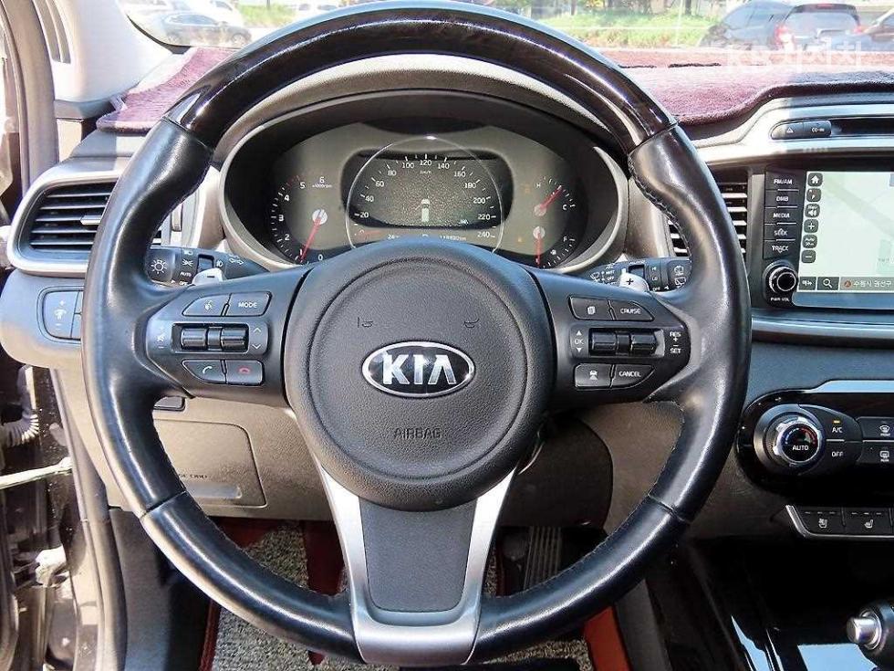 2016 - kia sorento