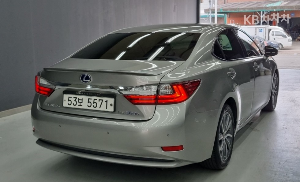 2017 - lexus es
