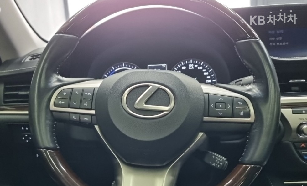 2017 - lexus es