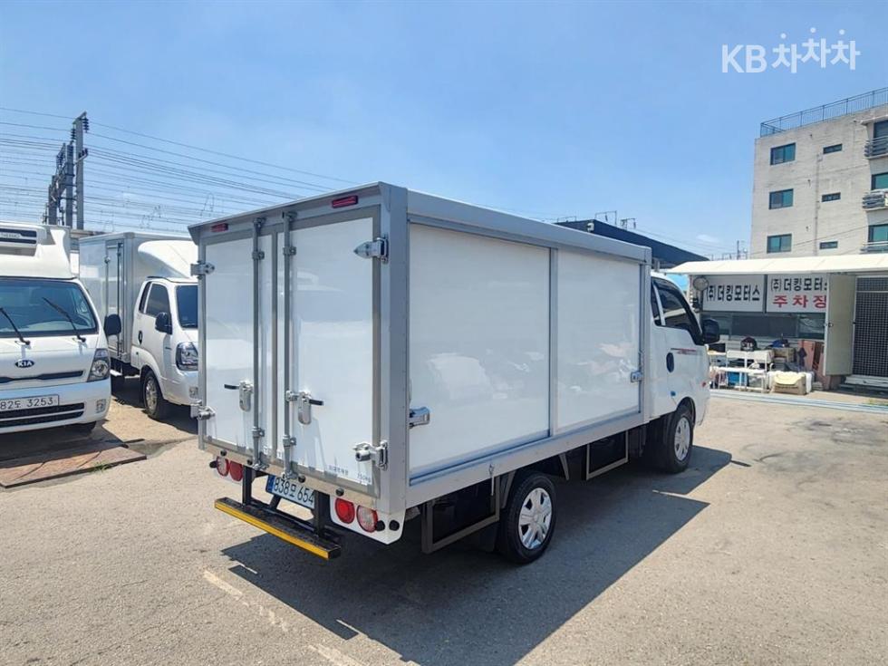 2024 - kia bongo iii