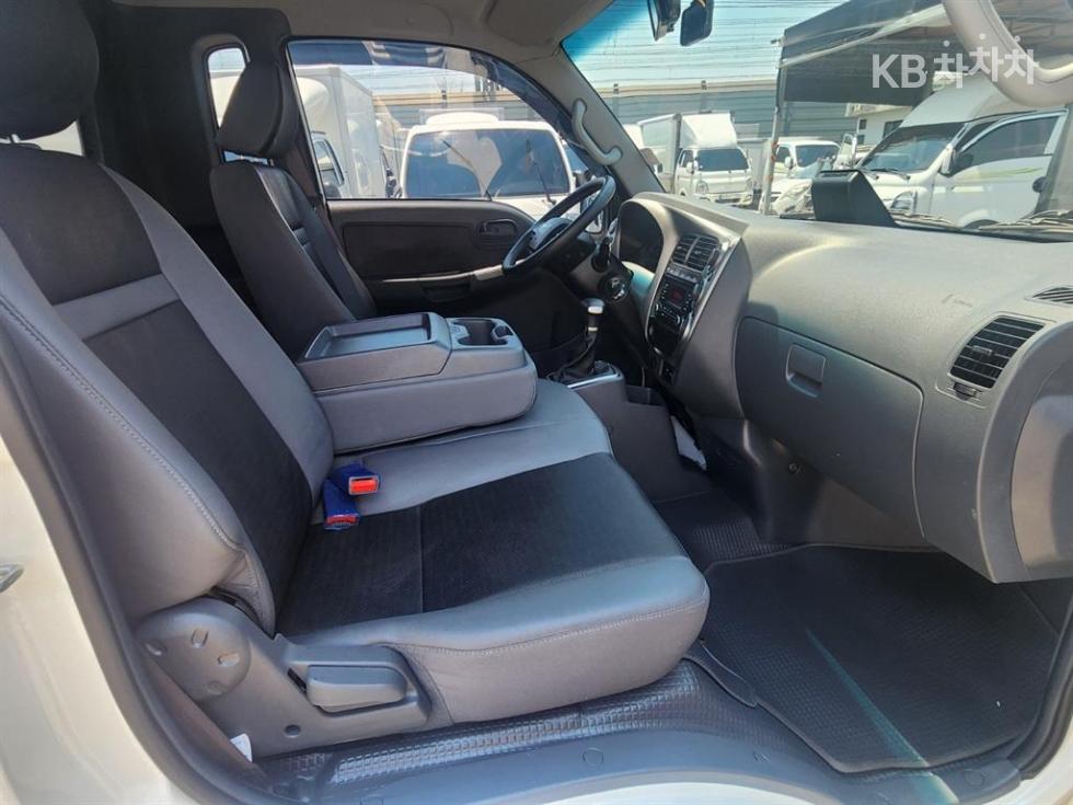 2024 - kia bongo iii