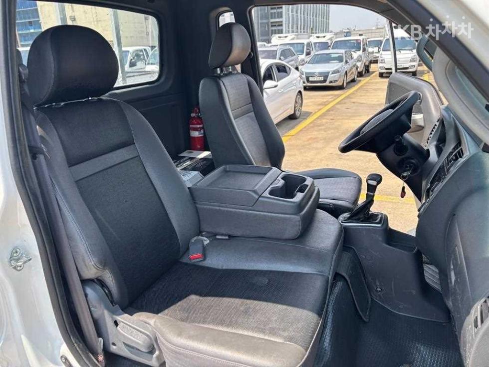 2020 - kia bongo iii