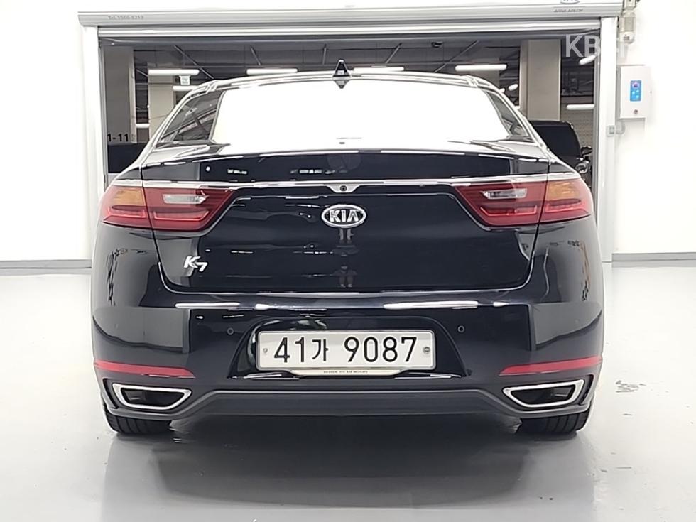 2017 - kia k7