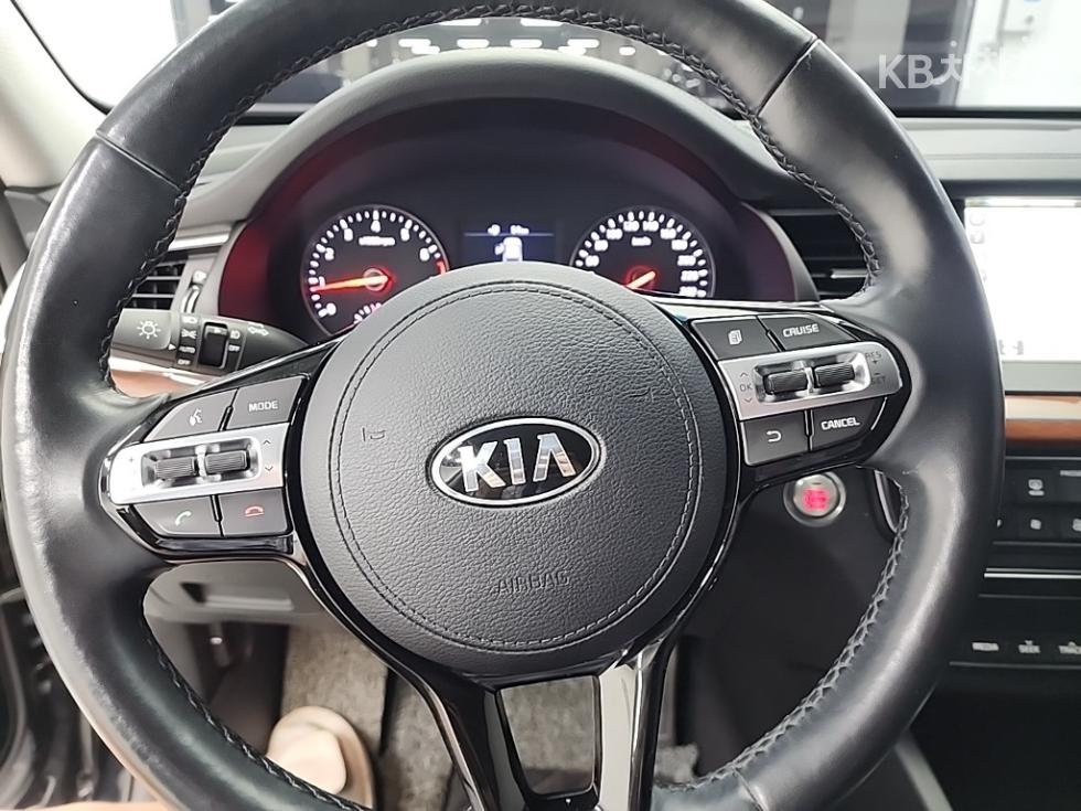 2017 - kia k7