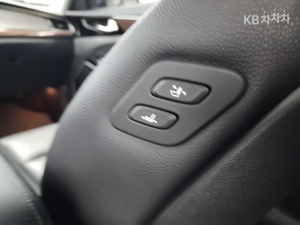 2017 - kia k7