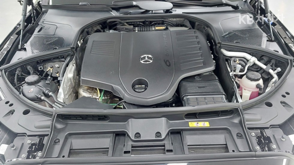 Mercedes-Benz S-klasse — miniaturë 6