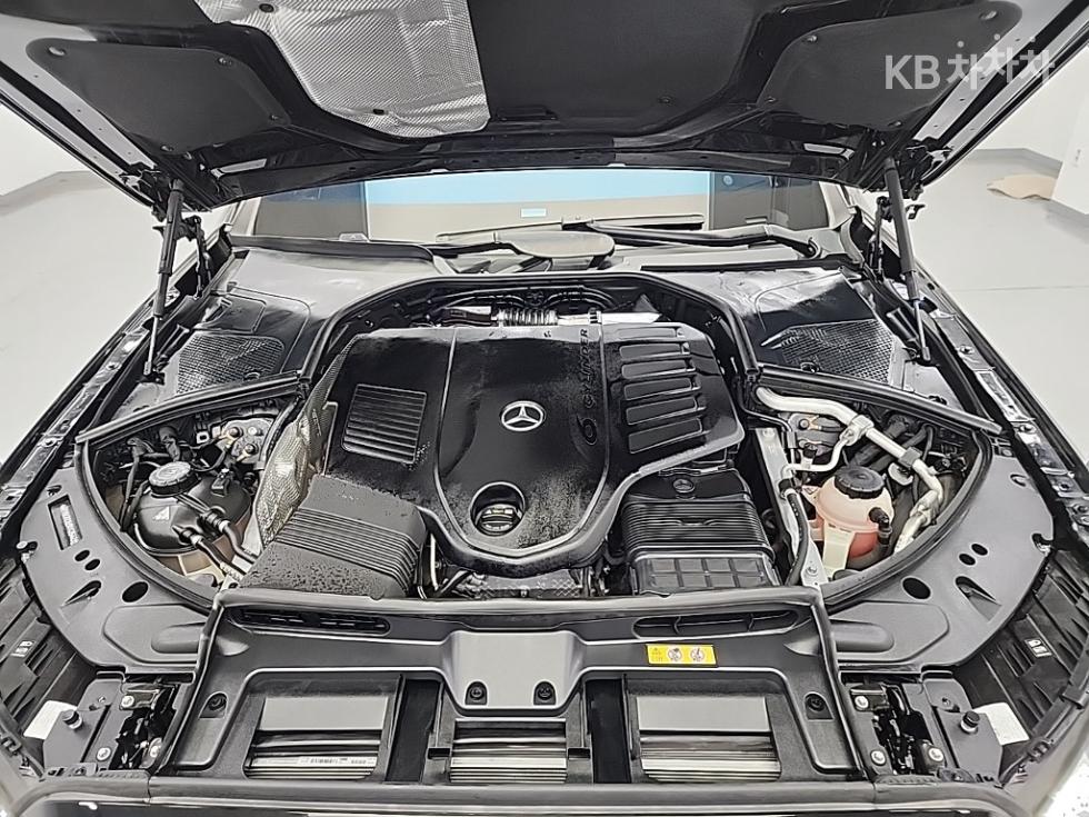 Mercedes-Benz S-klasse — miniaturë 5
