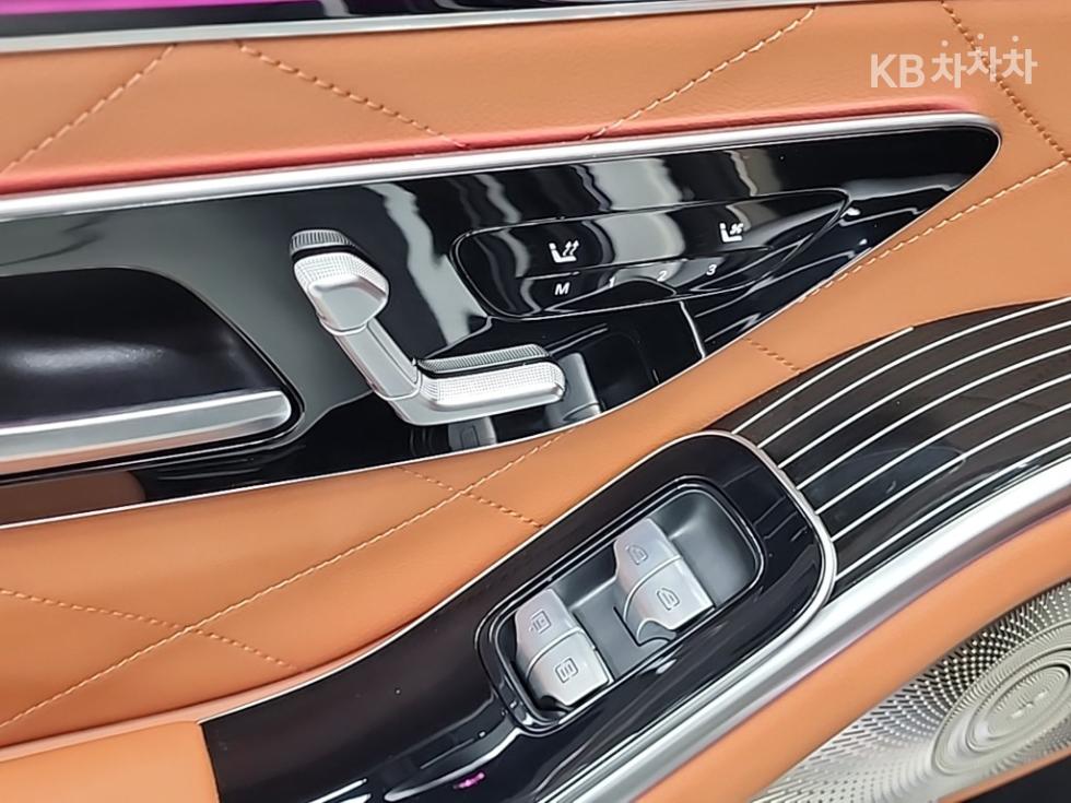 Mercedes-Benz S-klasse — miniaturë 14