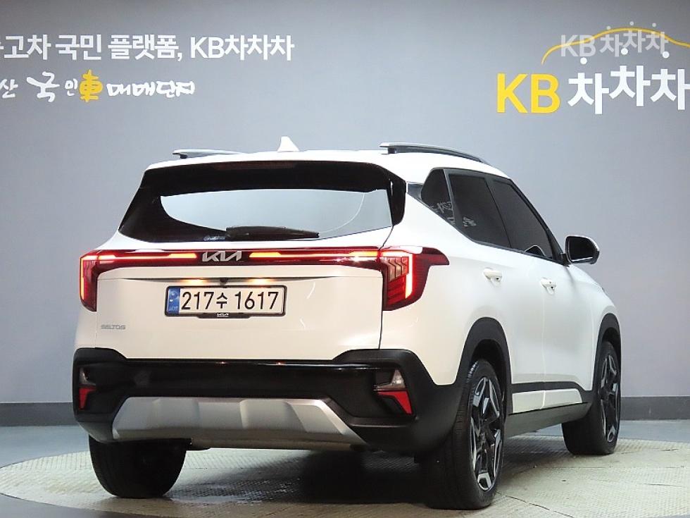 2025 - kia seltos