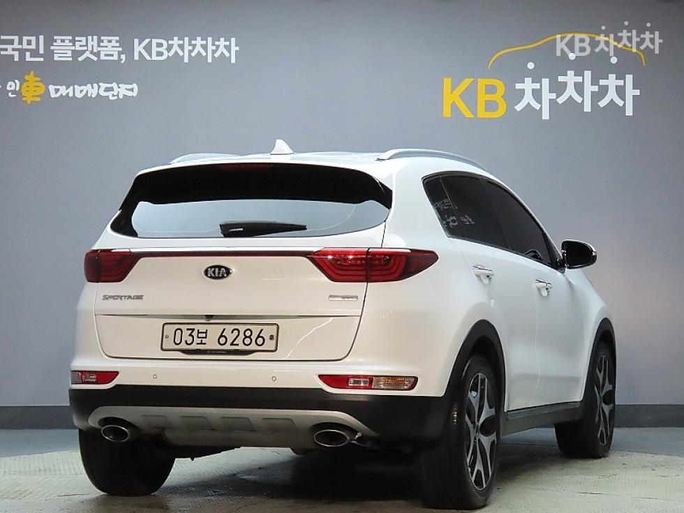 2018 - kia sportage