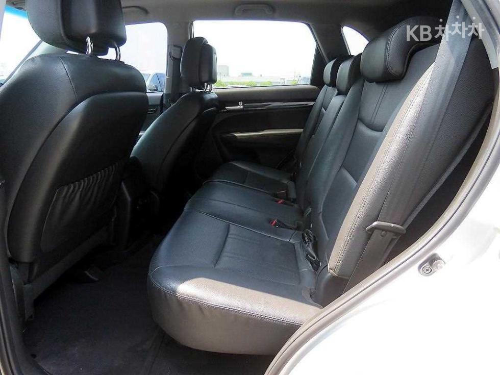 2011 - kia sorento