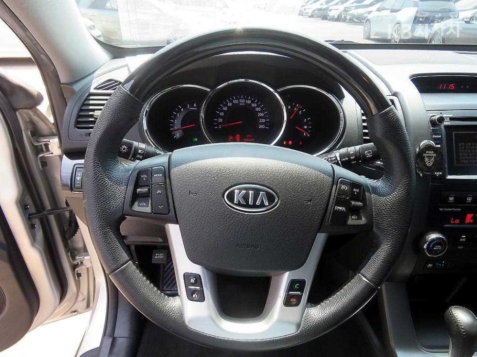 2011 - kia sorento