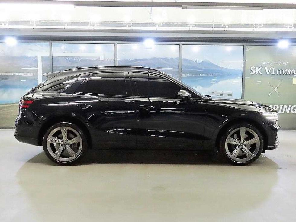 2021 Genesis GV70 photo