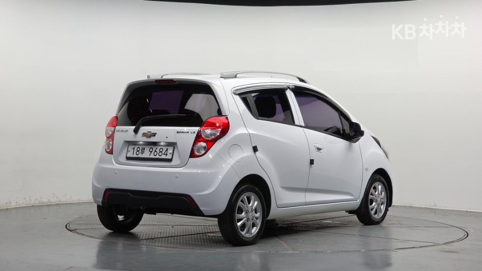 Chevrolet Spark — miniaturë 2