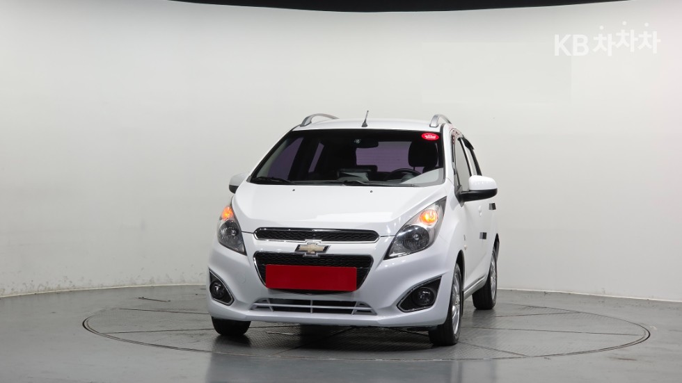 Chevrolet Spark — miniaturë 3