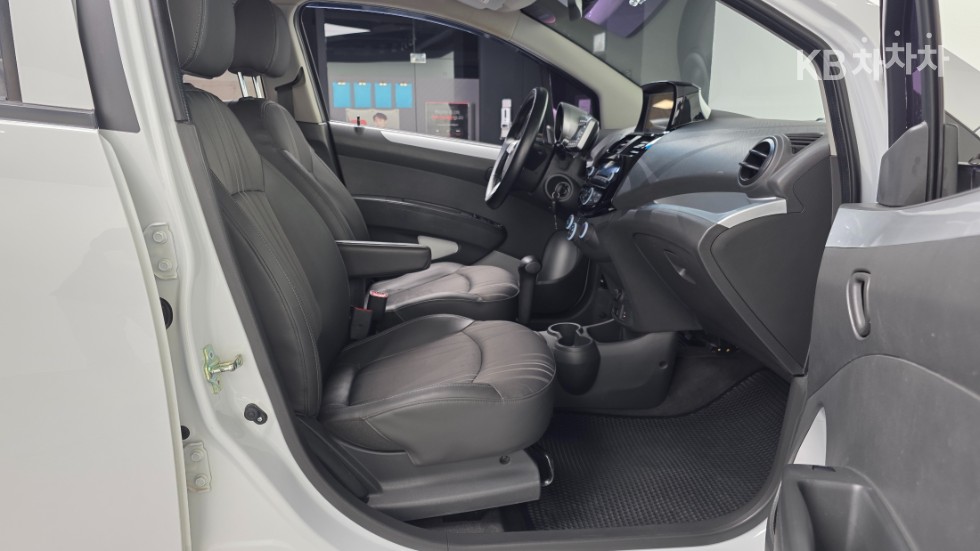Chevrolet Spark — miniaturë 17