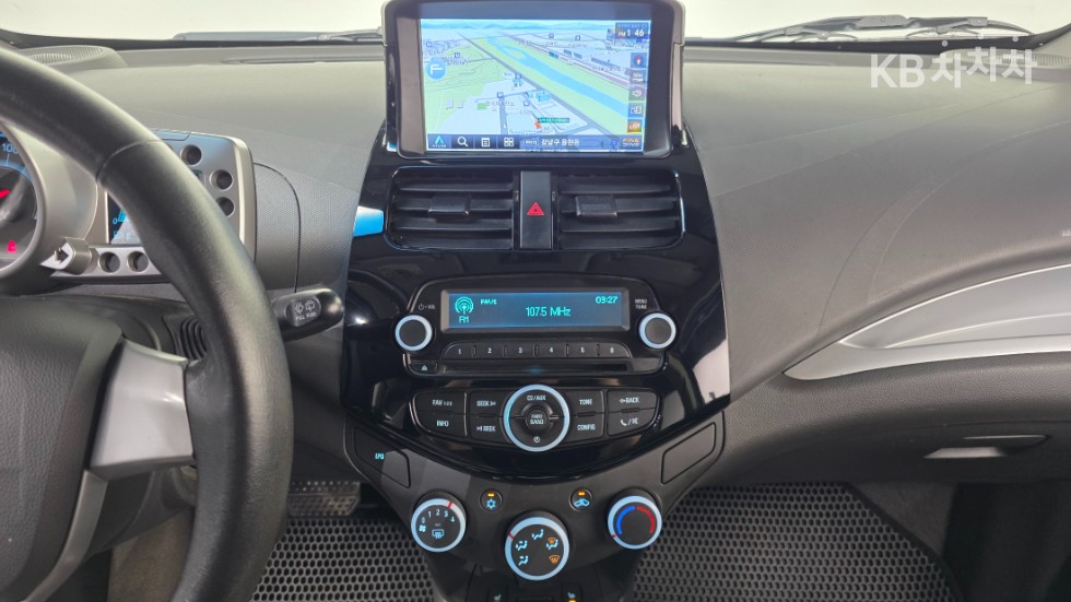 Chevrolet Spark — miniaturë 20