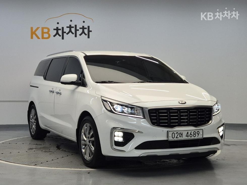 2019 - kia carnival