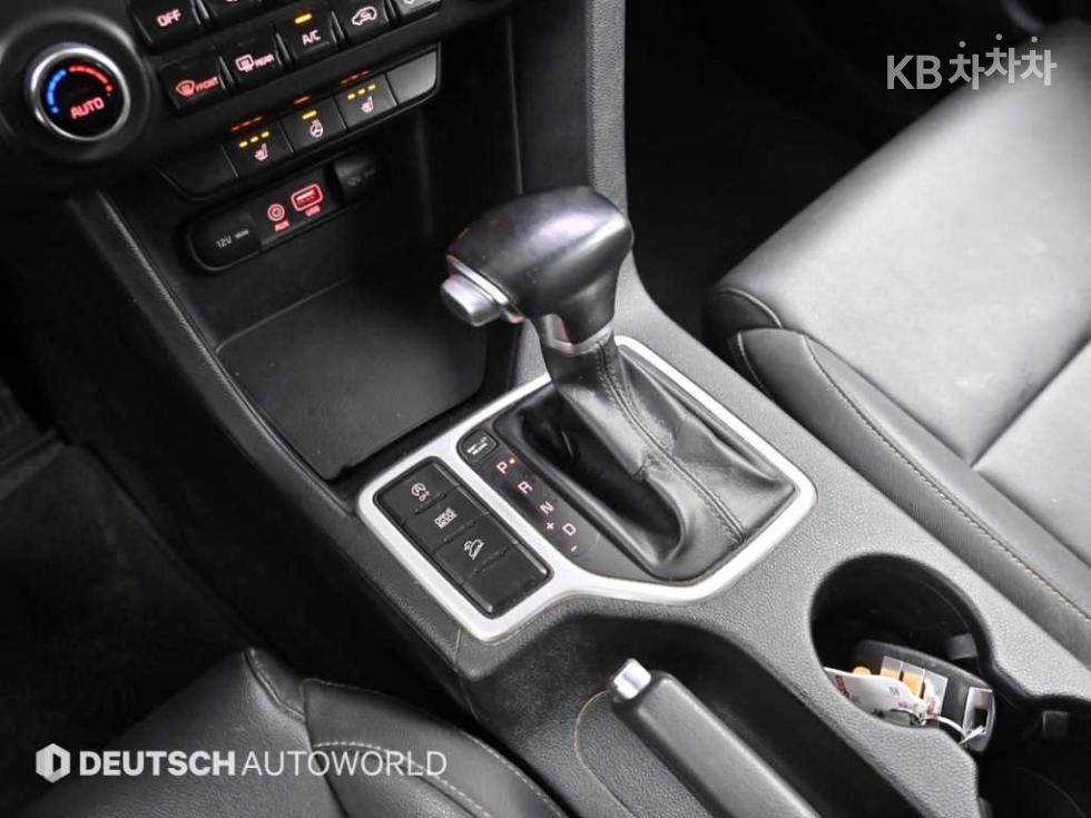 2017 - kia sportage