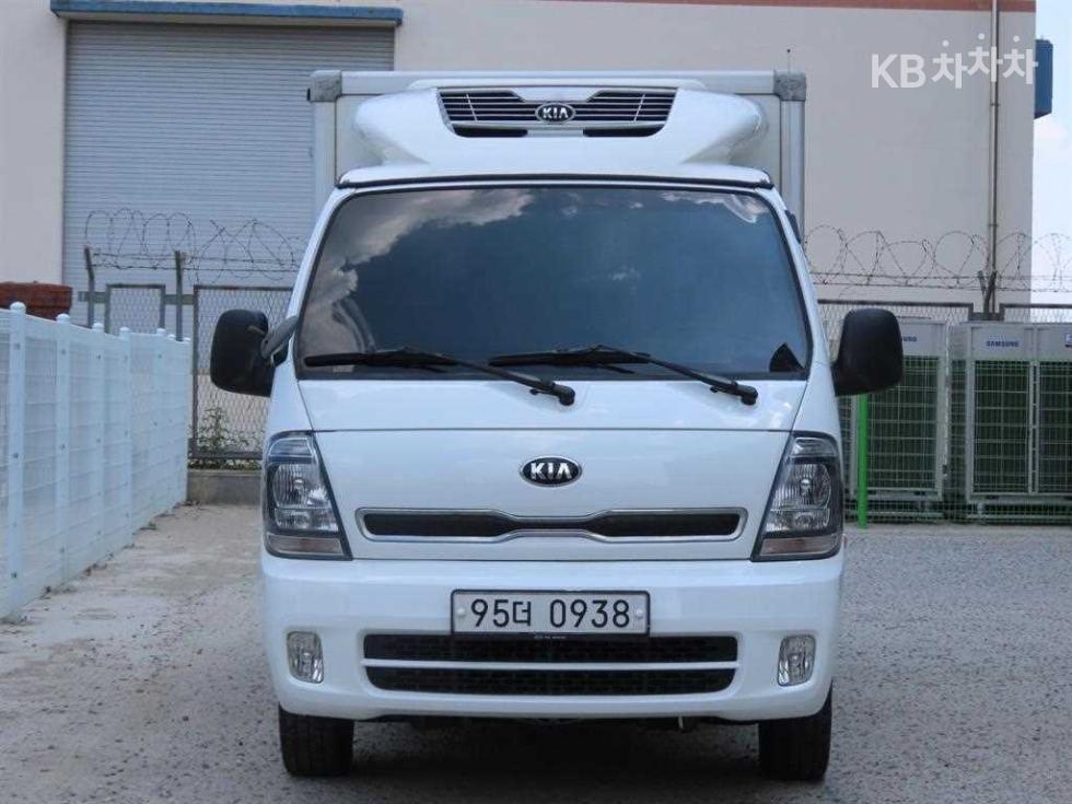 2020 - kia bongo iii