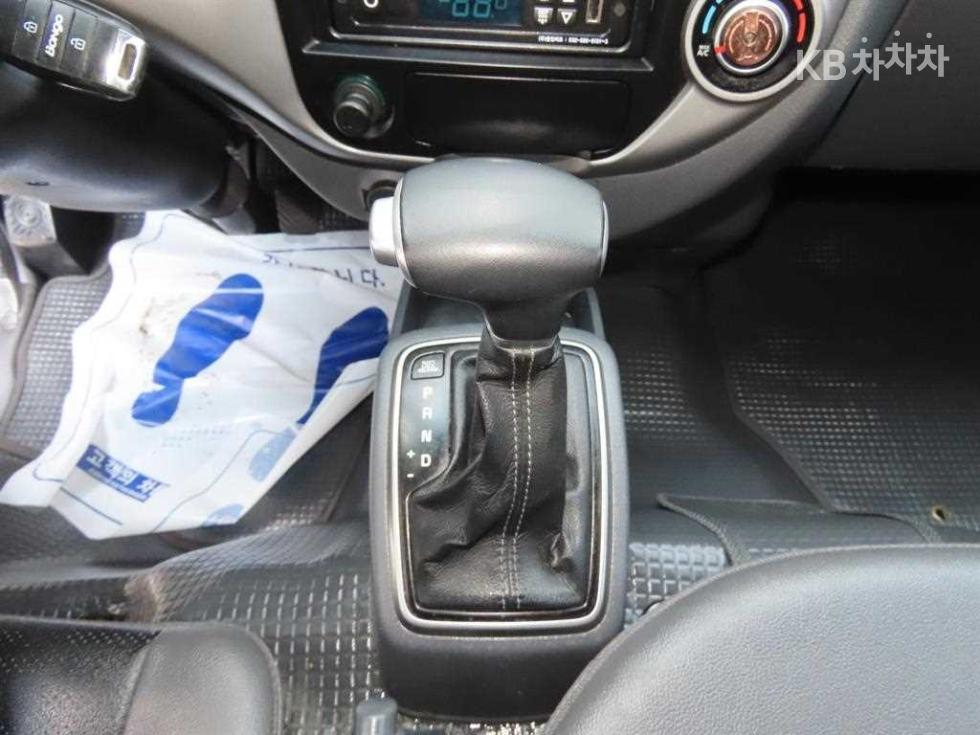 2020 - kia bongo iii