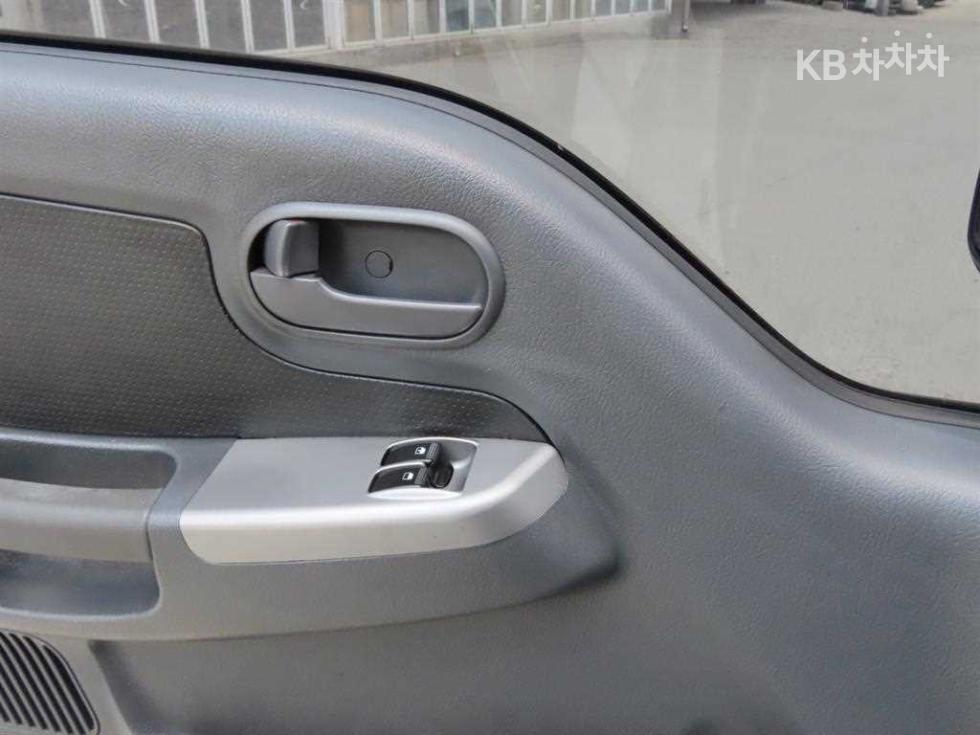 2020 - kia bongo iii