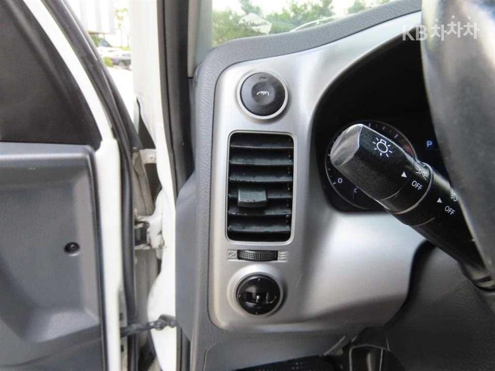 2020 - kia bongo iii